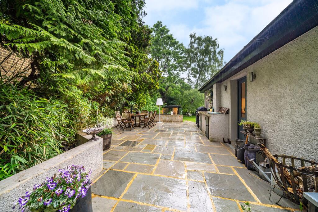 Additional image 6 of Keston