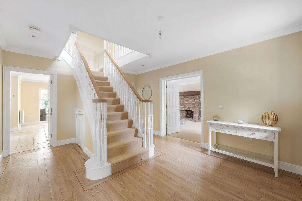 Additional image 4 of Limewood Close, Beckenham, BR3