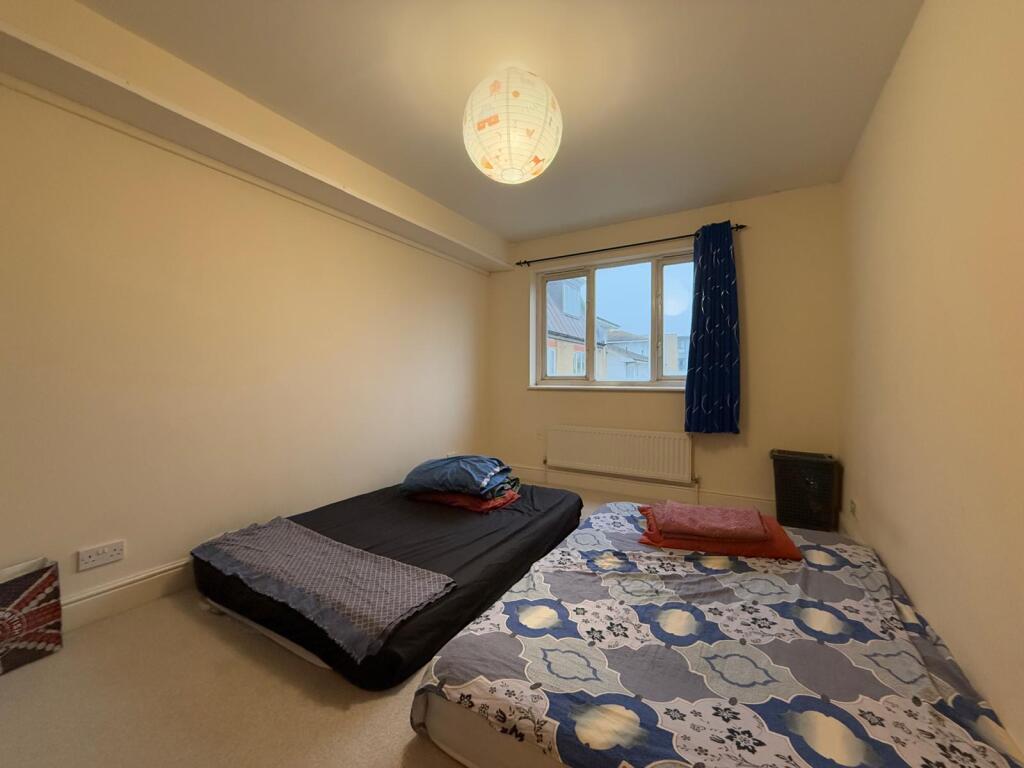 Additional image 5 of Homesdale Road, Bromley, BR2