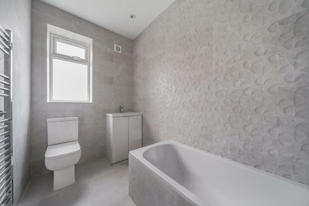 Additional image 5 of Birkbeck Road, Beckenham