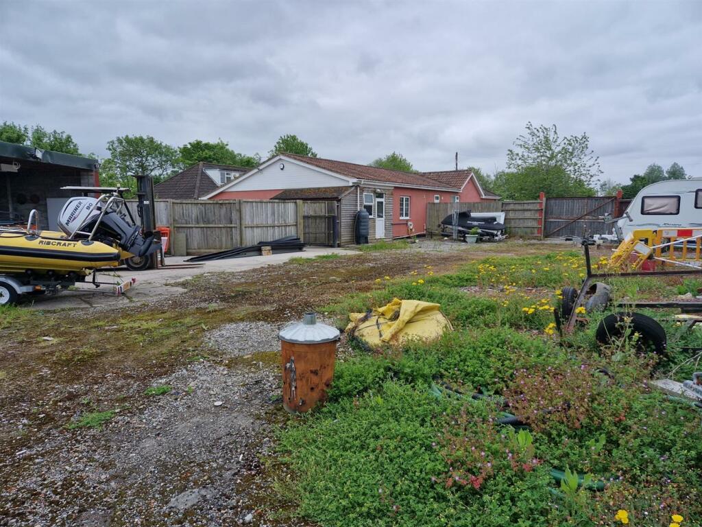 Additional image 24 of Hewish, Weston-Super-Mare