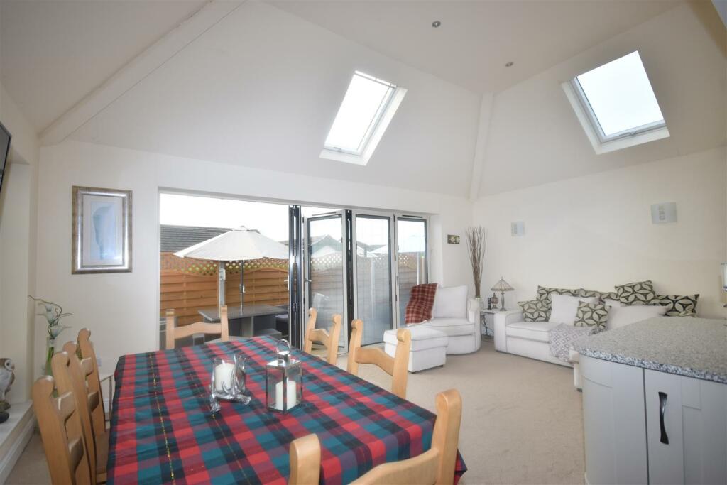 Additional image 2 of Thorn Drive, Queensbury, Bradford