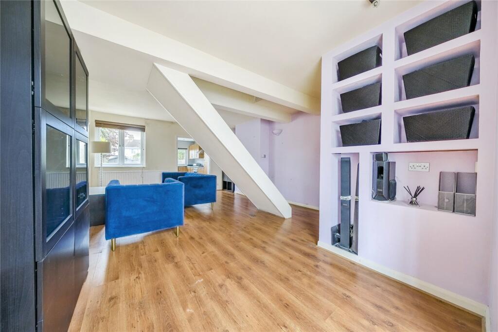 Additional image 10 of Gladwell Road, Bromley
