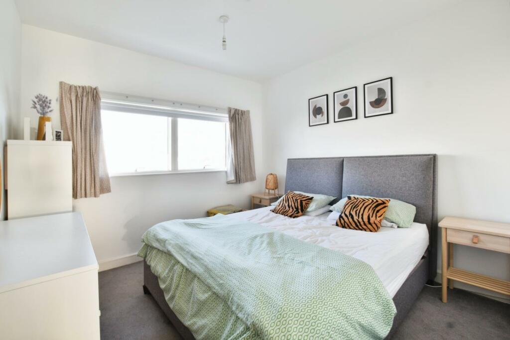 Additional image 9 of Copper Building, Lake Shore Drive, Bristol