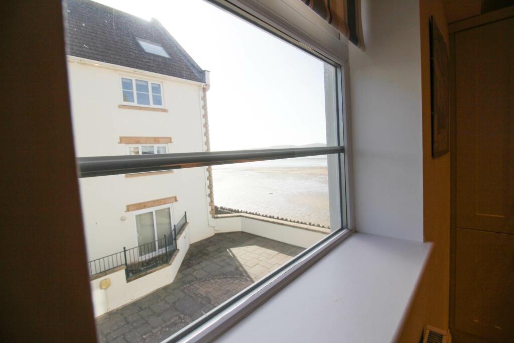 Additional image 19 of Royal Sands-Beach Front Location