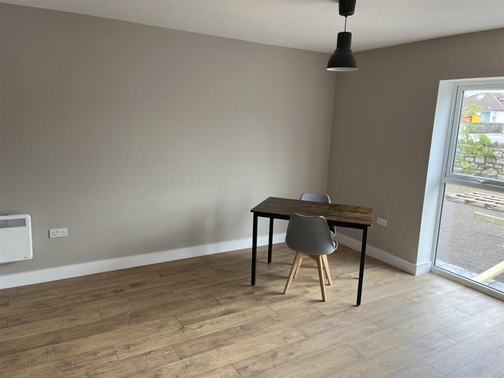 Additional image 11 of Gloucester Road, Patchway