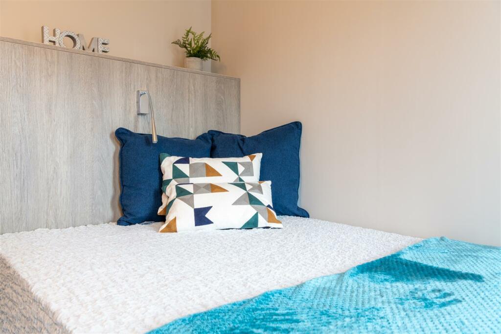 Additional image 12 of Gloucester Road, Bristol