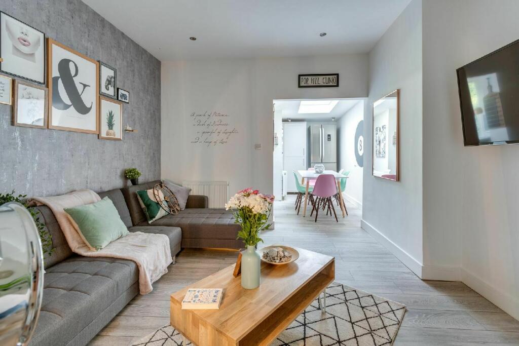 Additional image 18 of Elmgrove Road