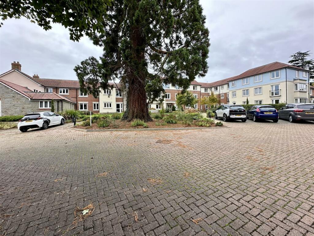 Additional image 34 of Alexandra Lodge, Stokefield Road, Thornbury