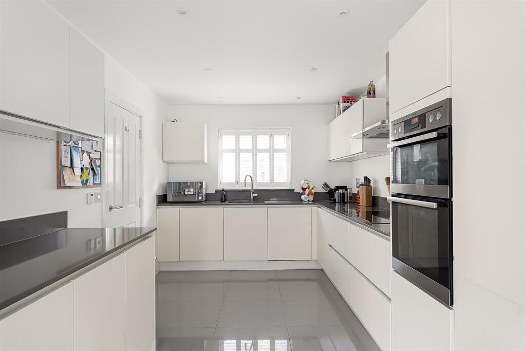 Additional image 21 of Eversleigh Place, Beckenham