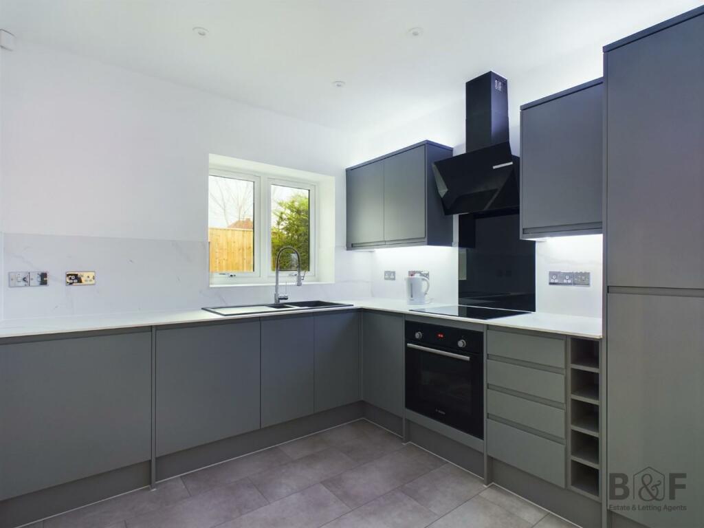 Additional image 16 of Oaklands Close, Mangotsfield