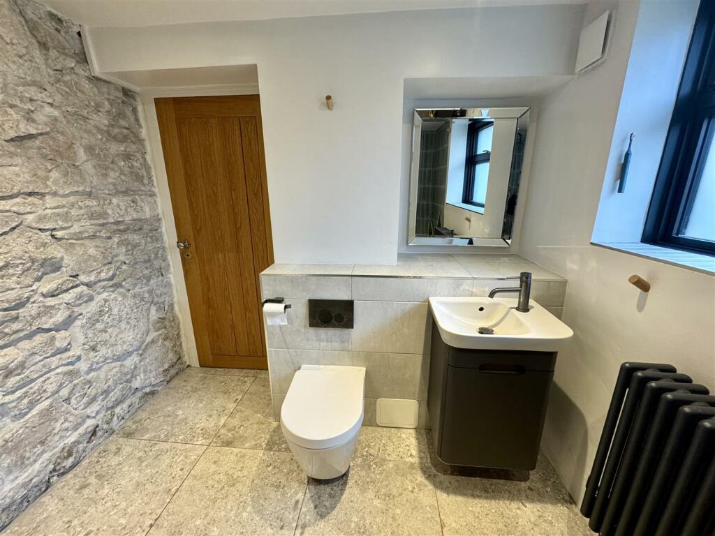 Additional image 10 of Victoria Square, Portishead.