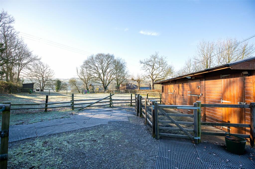 Additional image 22 of Detached four bedroom property with separate paddock in approximately 3/4 of an acre and buildings - Publow