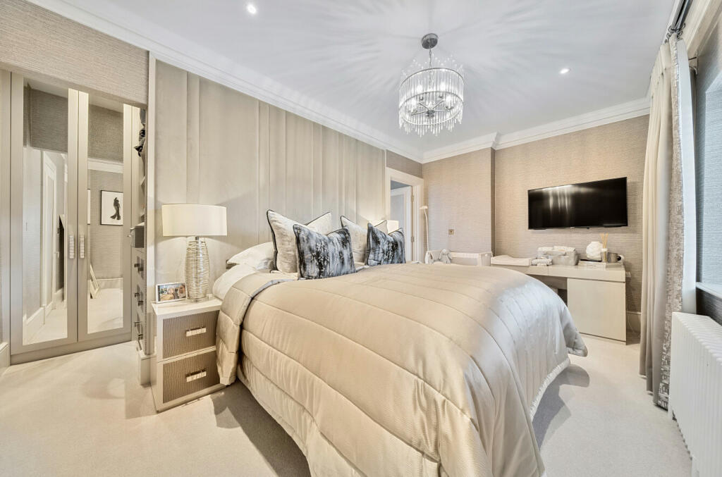 Additional image 24 of Westerham Road, Keston, Kent, BR2