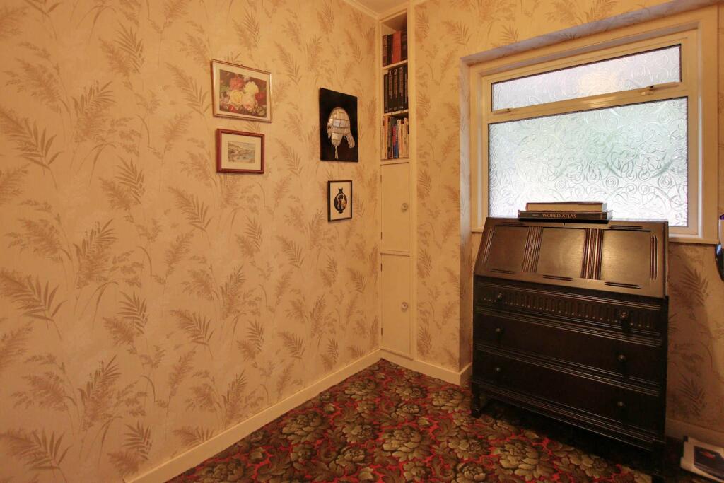 Additional image 12 of Hawes Lane, West Wickham, BR4