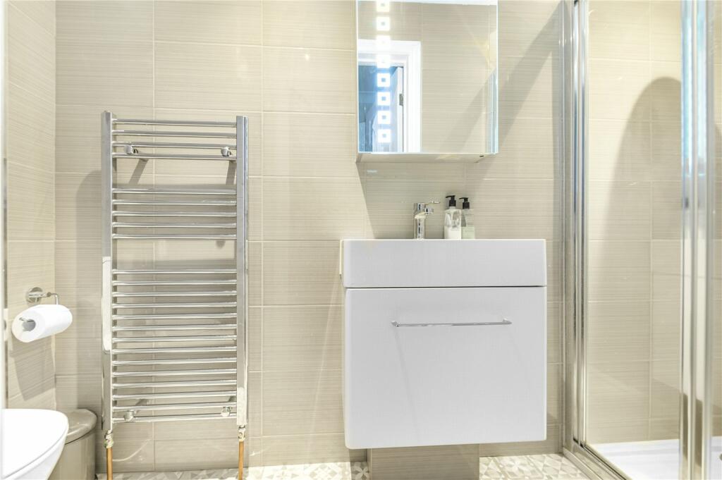 Additional image 16 of Madeira Avenue, Bromley, BR1