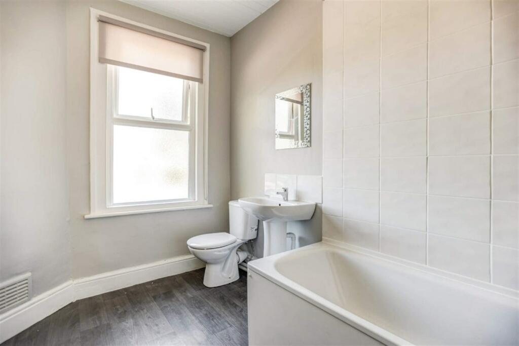 Additional image 5 of 3 bedroom Terraced House in Hayward Road, Bristol