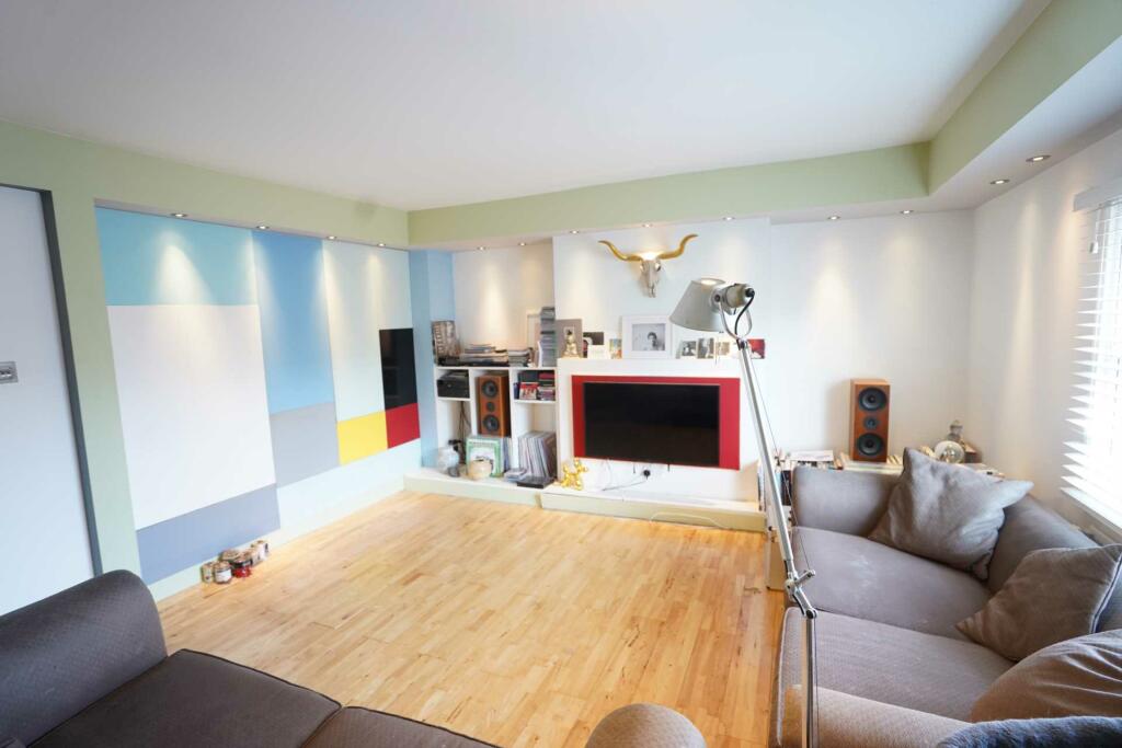 Additional image 4 of Southover High Street, Lewes