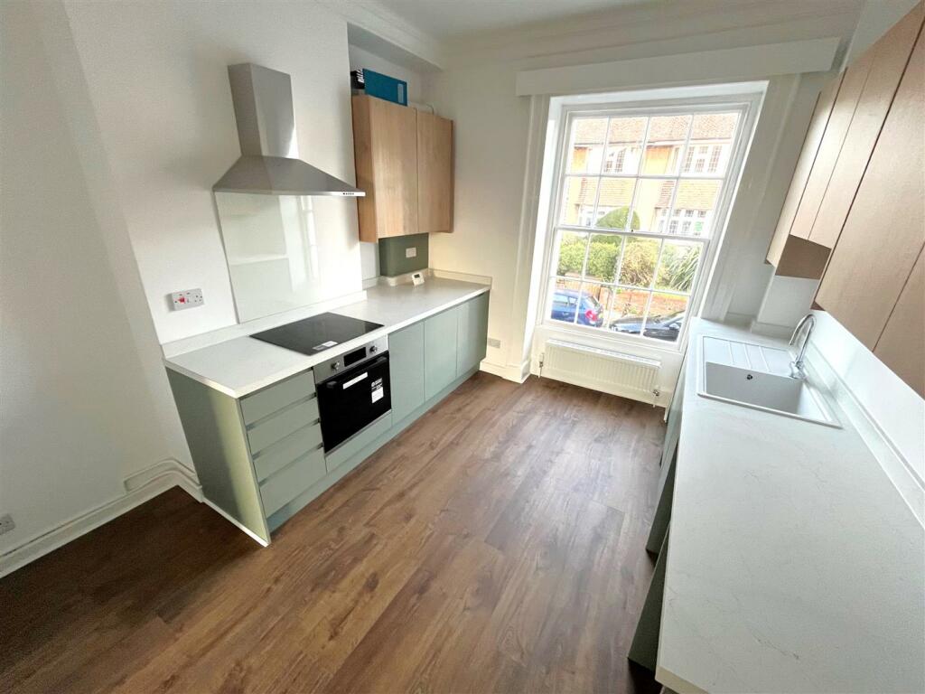 Additional image 4 of Wonderful Apartment with Views in Westbury-On-Trym, Bristol