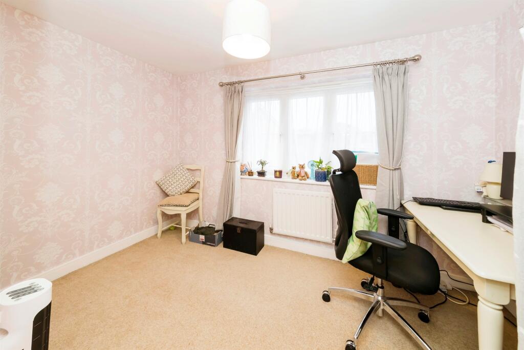 Additional image 11 of Oak Tree Drive, Hassocks