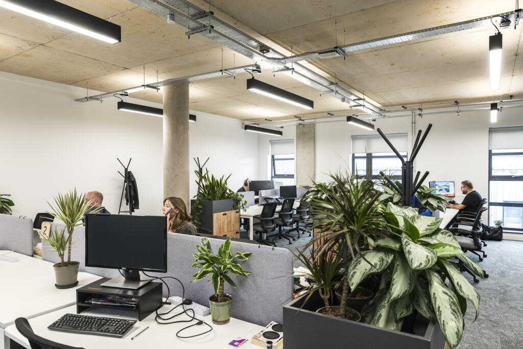 Additional image 4 of Streamline, Paintworks, Bristol, BS4