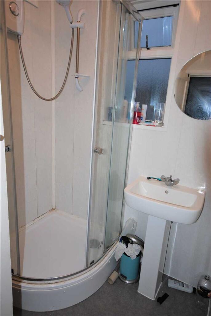 Additional image 7 of Warren Road