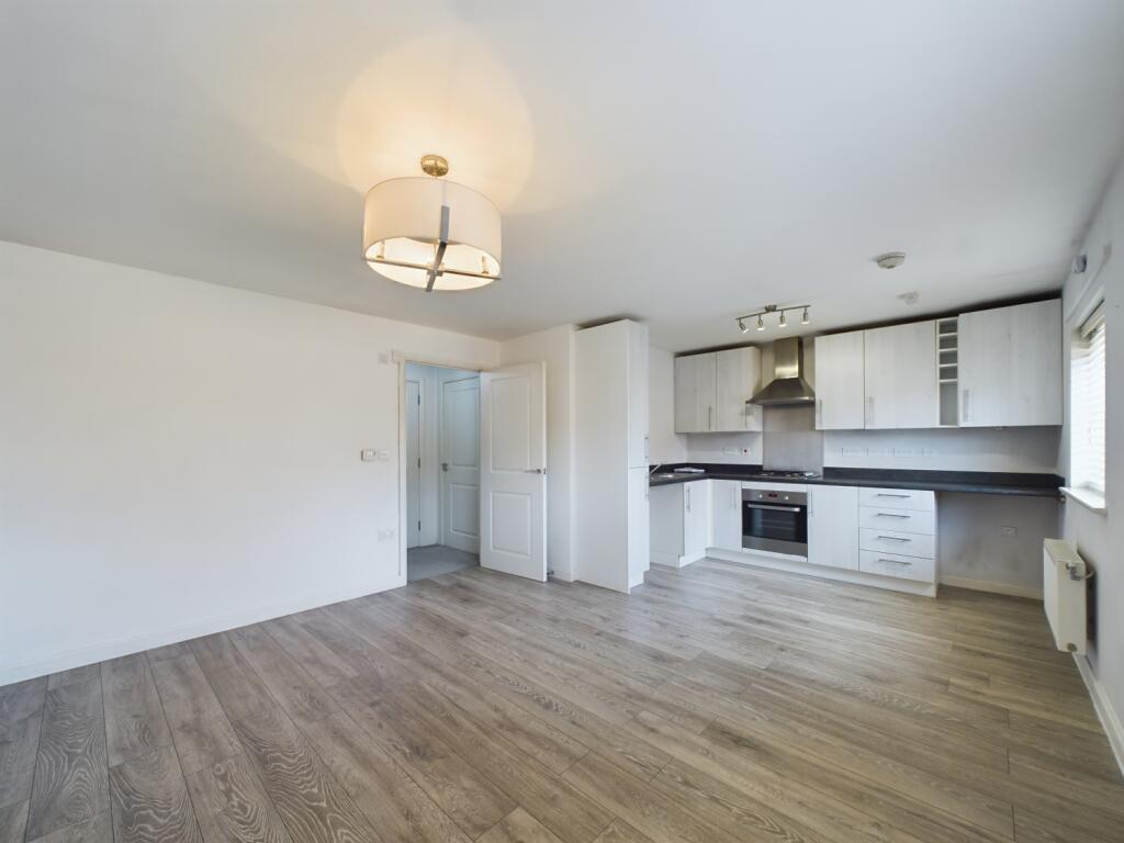 Additional image 3 of Hazel Close, Yate, BS37