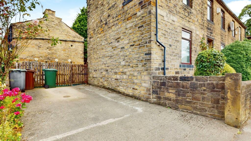 Additional image 18 of Otley Road, Charlestown, Shipley