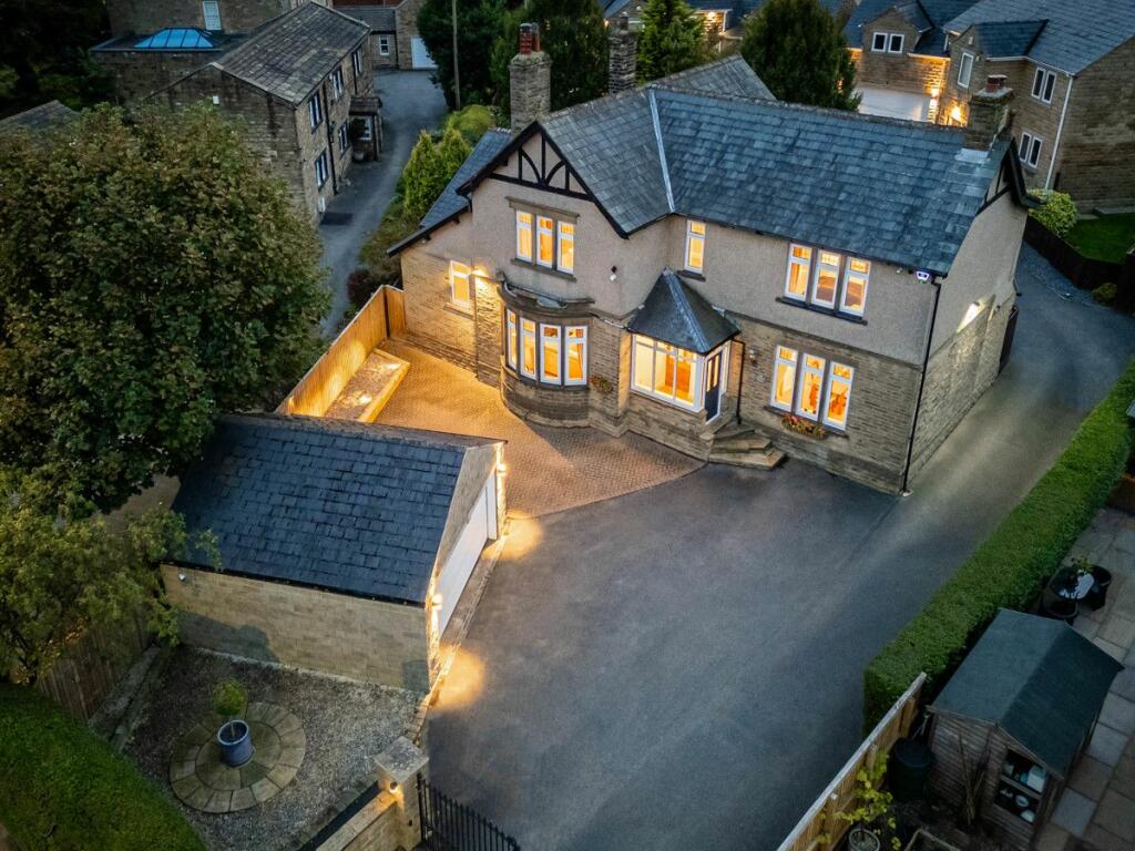 Additional image 5 of Bradford Road, Gomersal