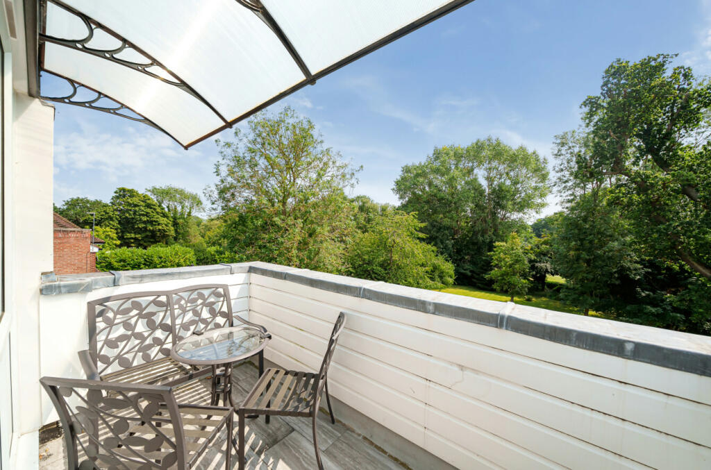 Additional image 16 of Willow Grove, Chislehurst, Kent, BR7