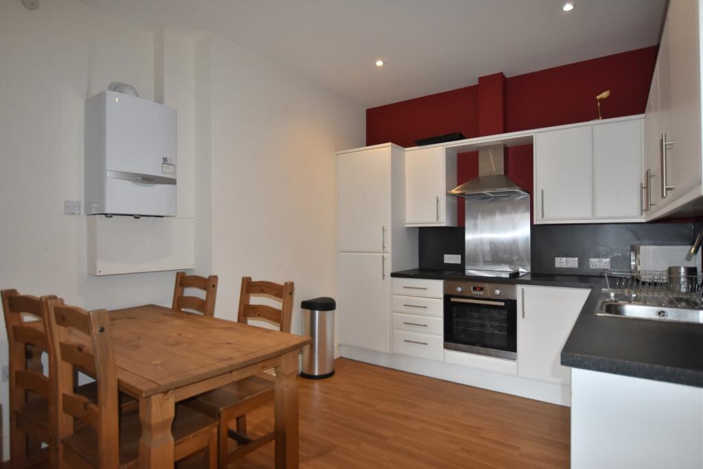 Cotham Hill, Bristol, BS6 6LA