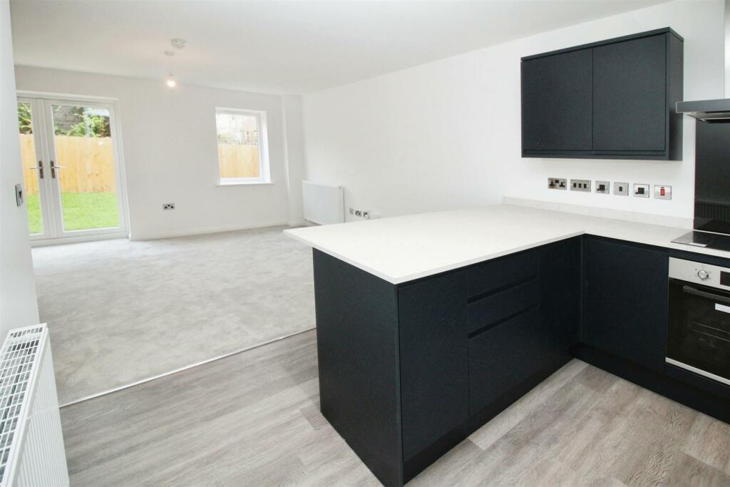 Additional image 6 of Victoria Road, Bradford, BD2 2DJ