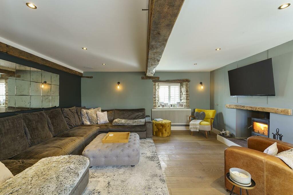 Additional image 4 of Camp Road, Oldbury-On-Severn, Bristol