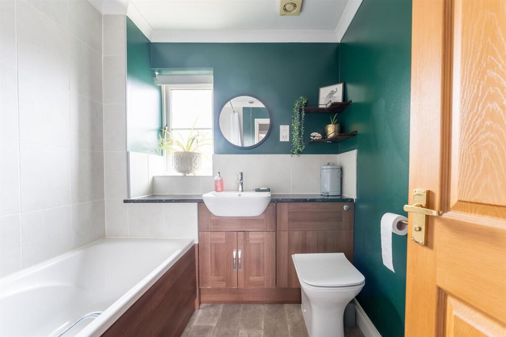 Additional image 15 of The Avenue, St. Georges - BEAUTIFUL HOUSE WITH GARAGE