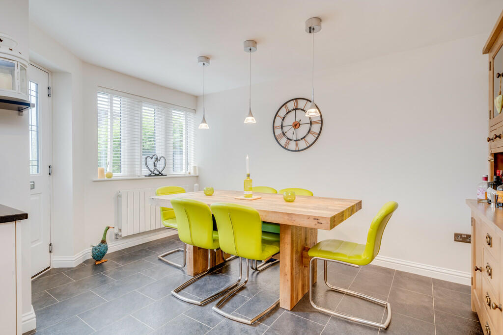 Additional image 6 of Field Hurst, Scholes, Cleckheaton