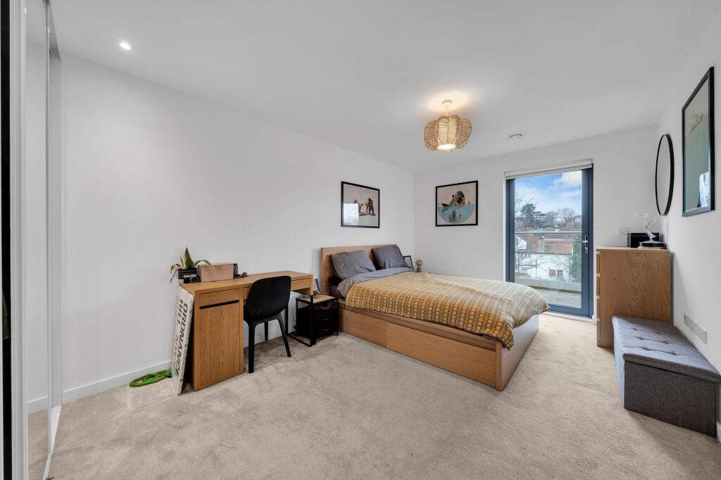 Additional image 10 of Knoll Rise, Orpington, BR6