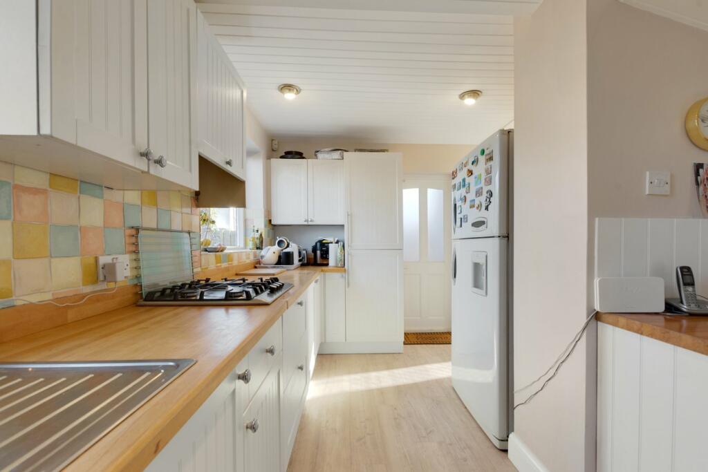 Additional image 14 of Chatham Avenue, Bromley, BR2