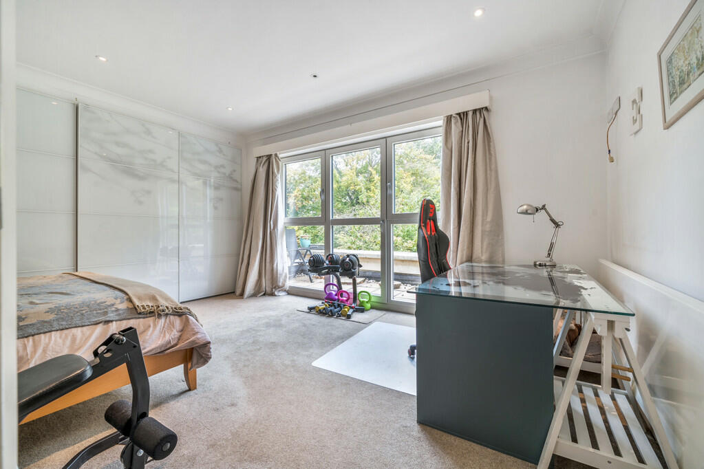 Additional image 20 of Old Hill, Chislehurst, Kent