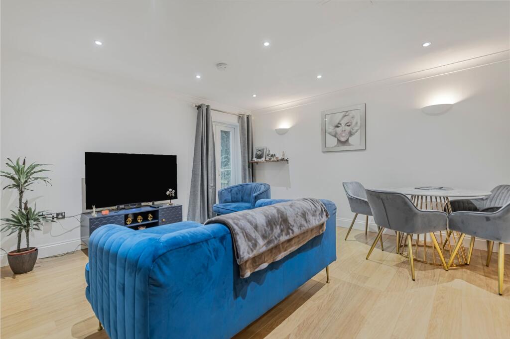 Additional image 18 of The Avenue, Carey Court, BR3