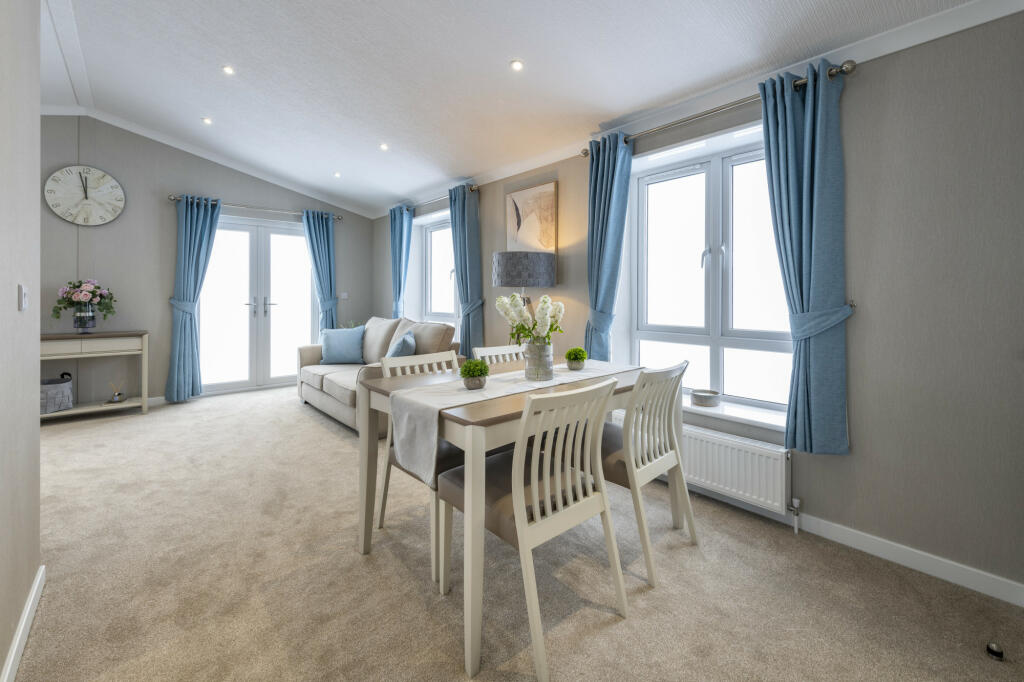 Additional image 4 of Weston-super-Mare, Somerset, BS22