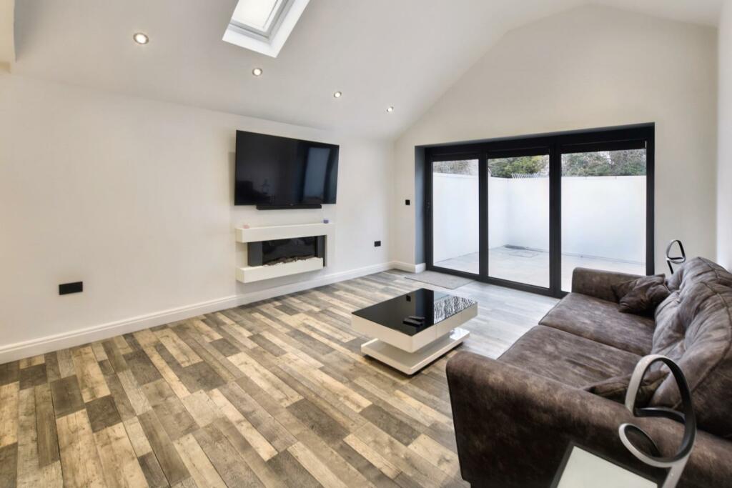 Additional image 5 of Hengrove Avenue, Bristol