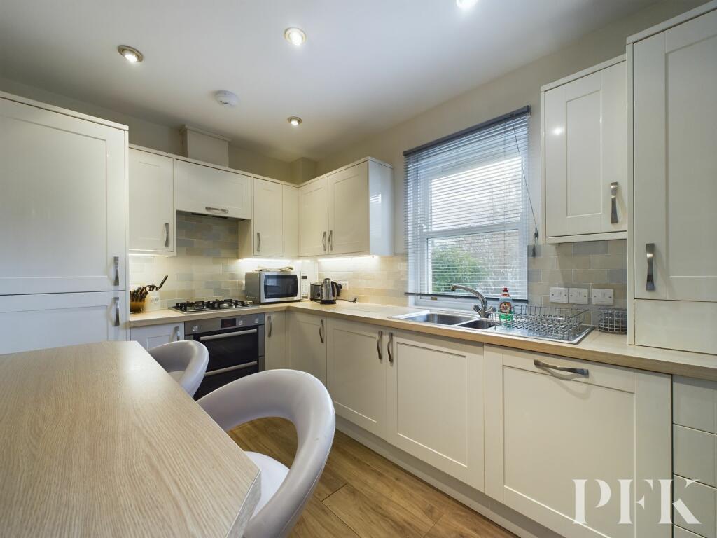 Additional image 11 of Elliott Park, Greta Grove House Elliott Park, CA12