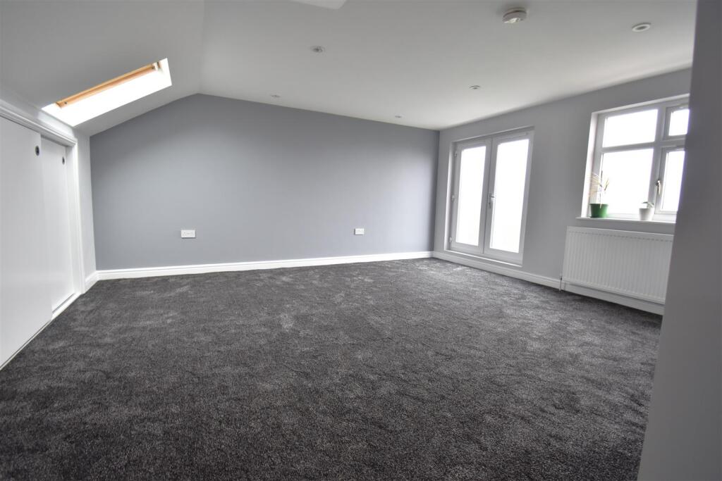 Additional image 20 of Beautifully Presented & Largely Extended 5 Bed Semi With S/Facing gdn