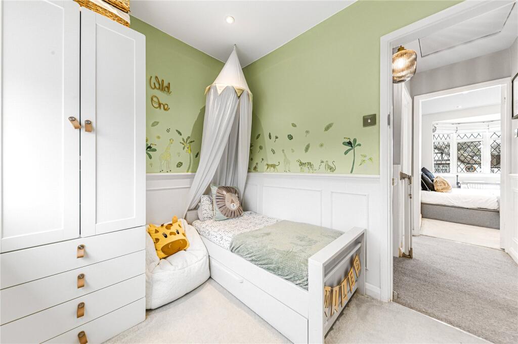 Additional image 13 of Hayes Wood Avenue, Bromley, BR2