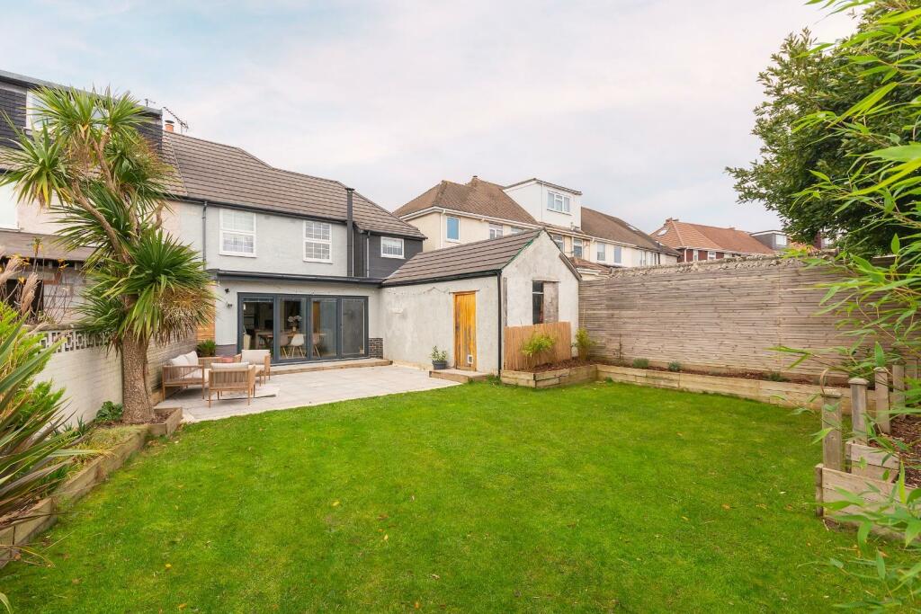 Additional image 40 of Durleigh Close, Headley Park