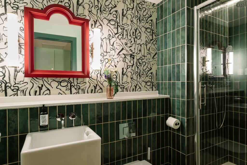 Additional image 4 of Queen Street, Belfast, County Antrim, Northern Ireland, BT1