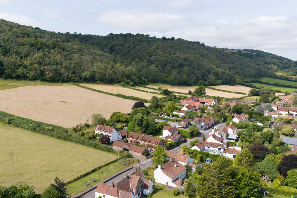 Additional image 31 of The Coombe, Compton Martin