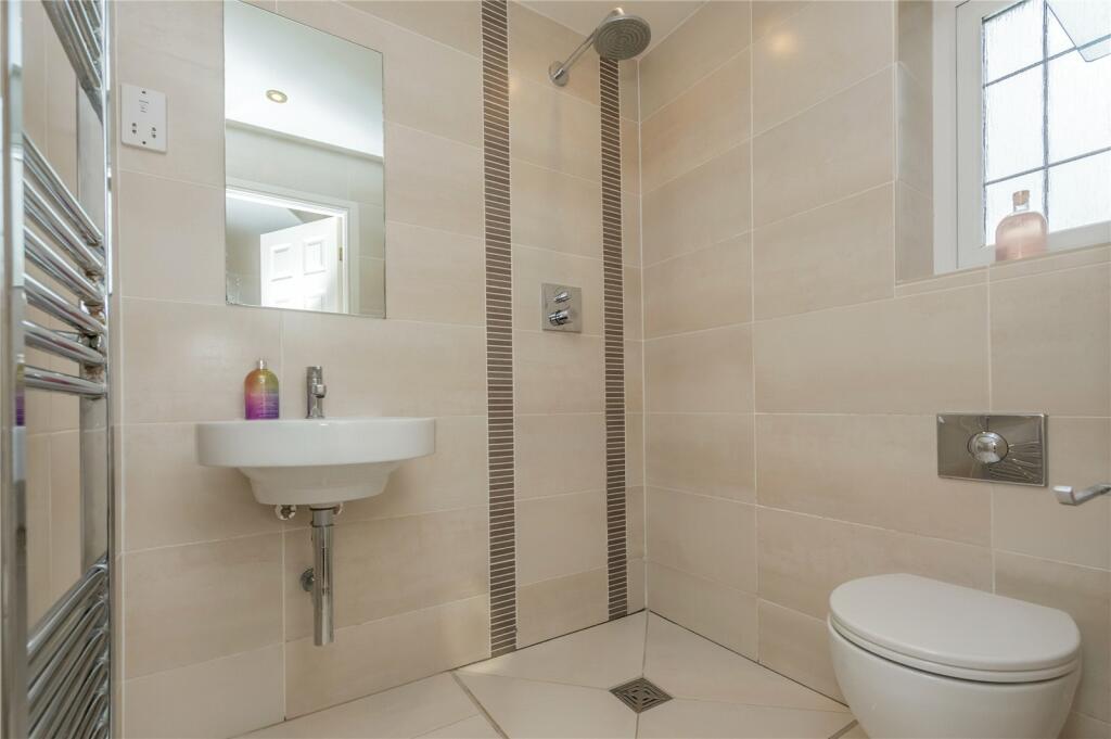 Additional image 11 of Southcroft Avenue, Birkenshaw, Bradford, BD11