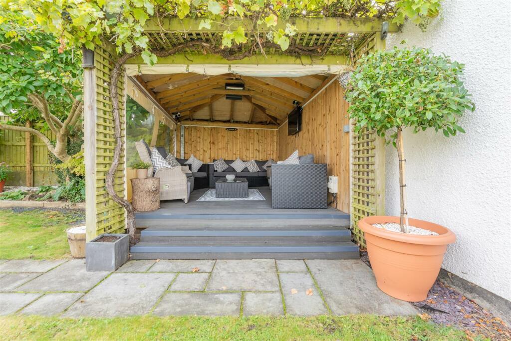 Additional image 22 of Oakfield Road, Keynsham, Bristol