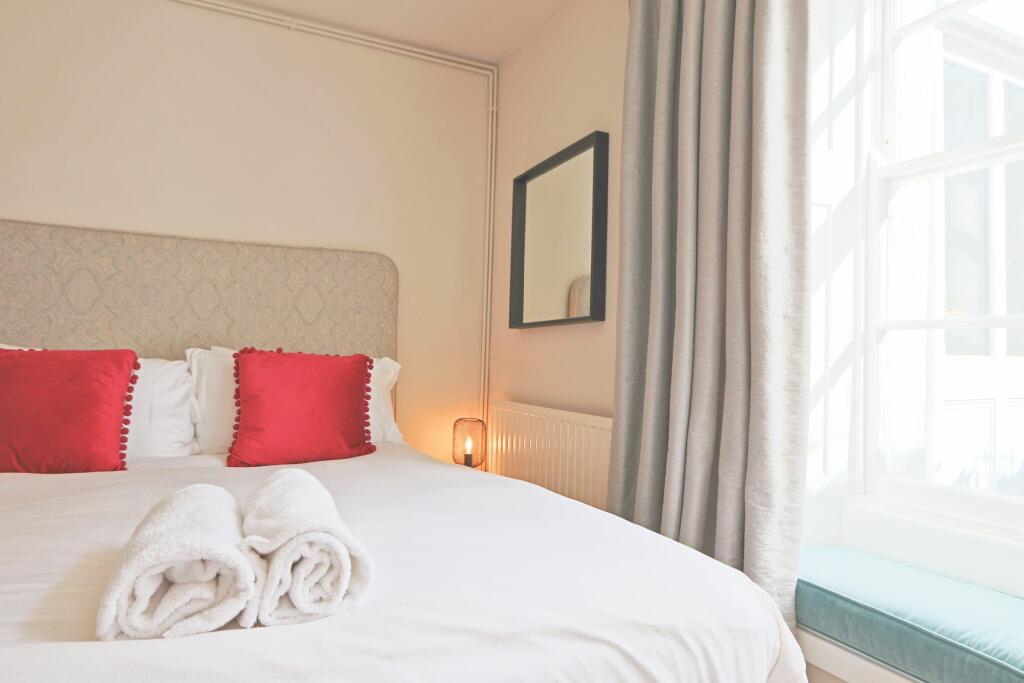 Additional image 12 of Oakfield Place, Bristol